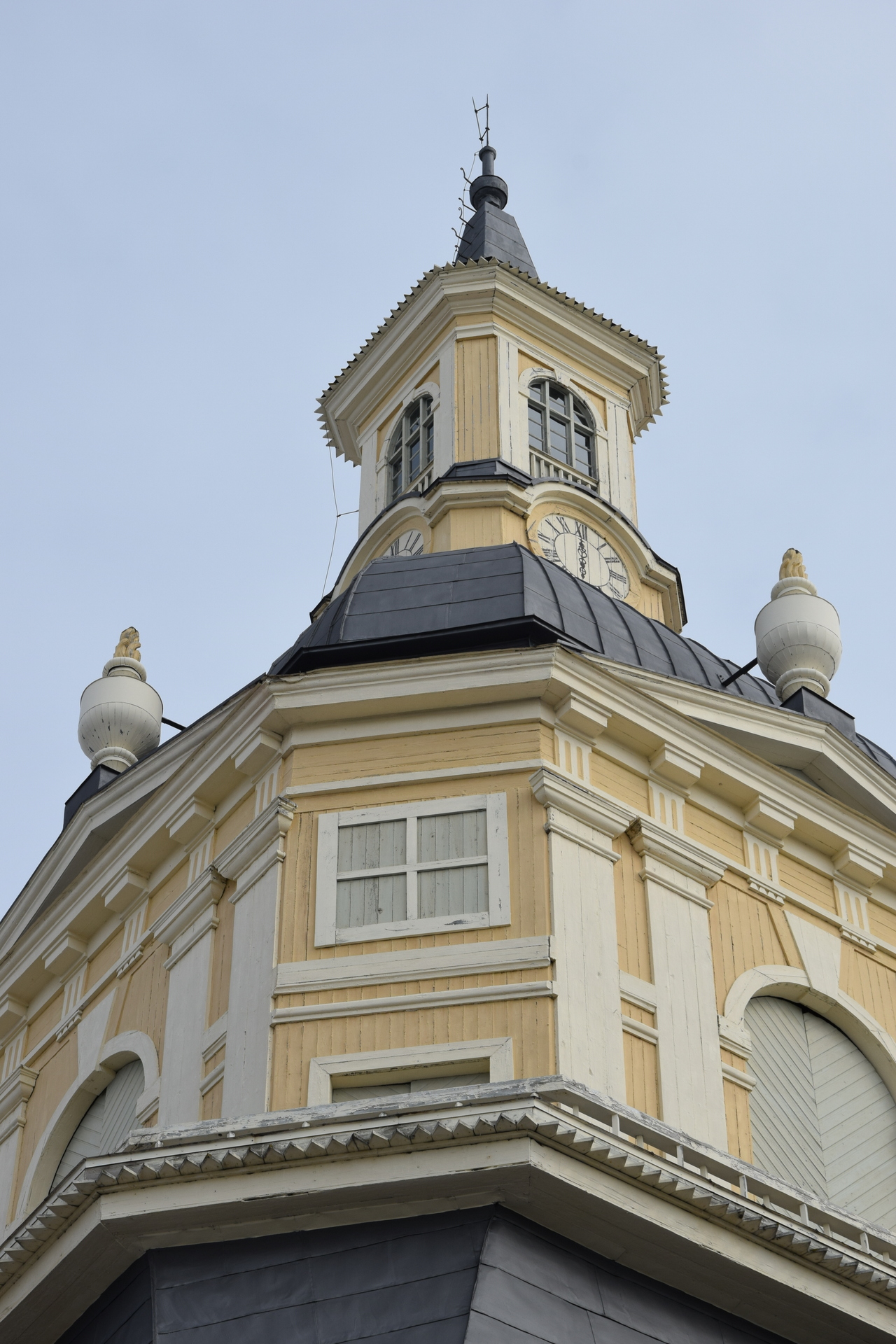 Alatornion-kirkko-torni-Jarno-Niskala
