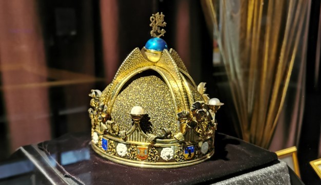Jalokivigalleria_Suomen-kuninkaan-kruunu-