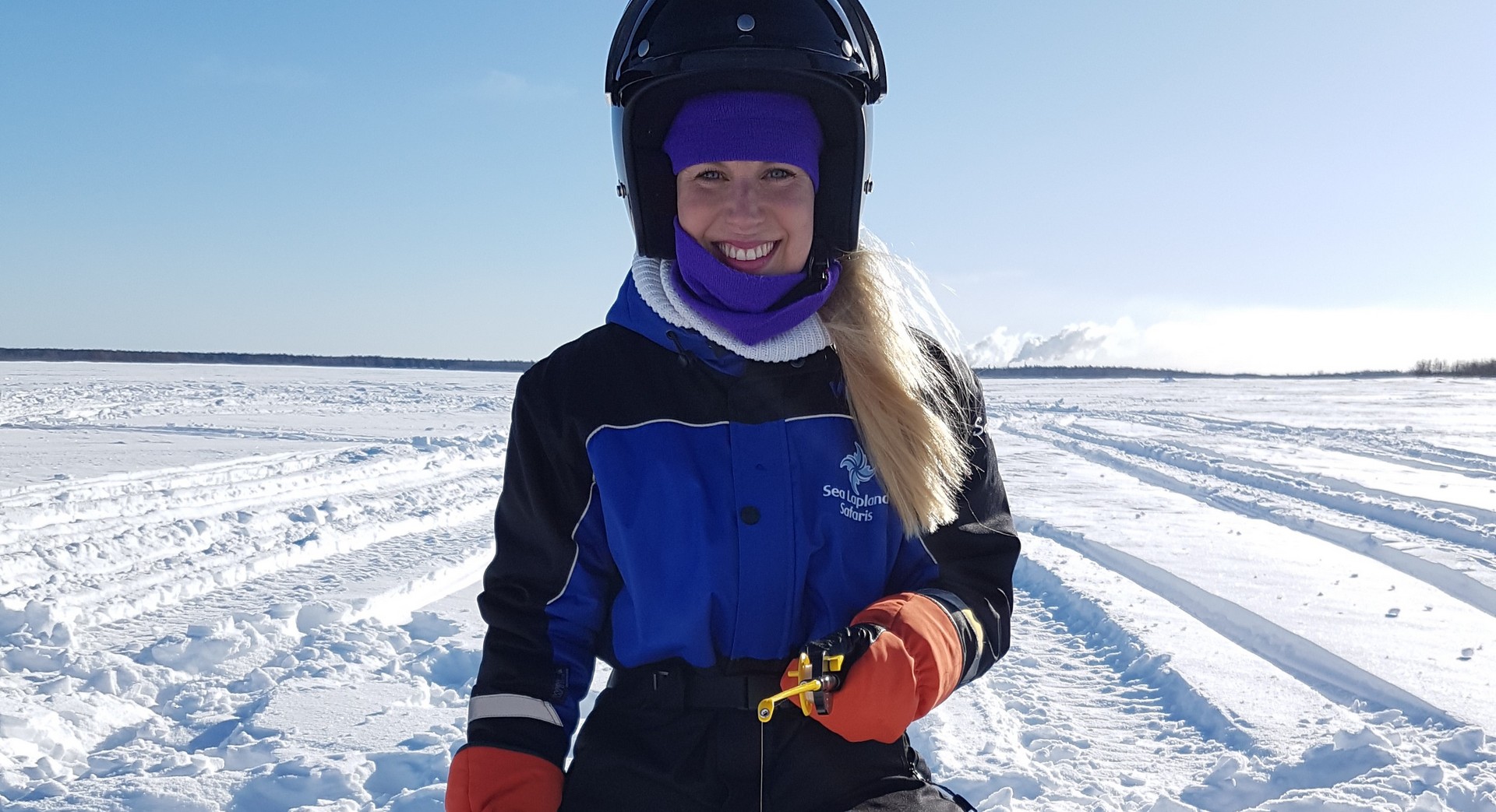 Ice-Fishing-on-the-Bothnian-Bay